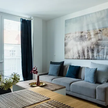 Near Sky Park & Nivy Mall With Free Parking By Ambiente Apartment *