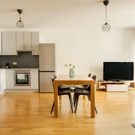 Lägenhet Near Sky Park & Nivy Mall With Free Parking By Ambiente