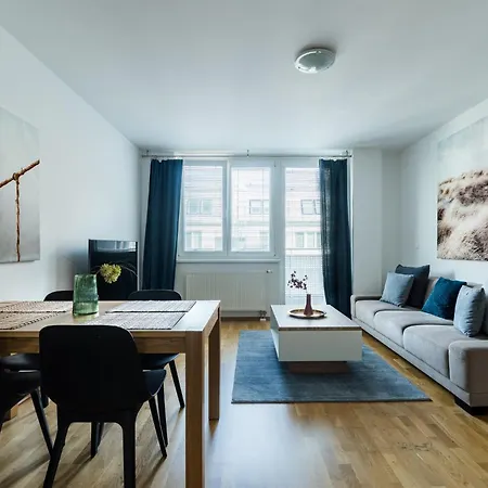 Near Sky Park & Nivy Mall With Free Parking By Ambiente Lägenhet