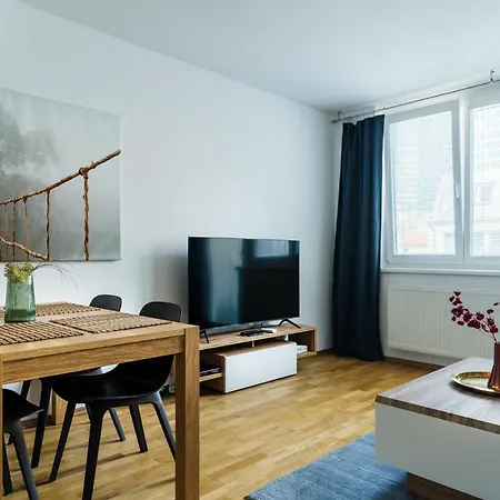 Near Sky Park & Nivy Mall With Free Parking By Ambiente Apartment *